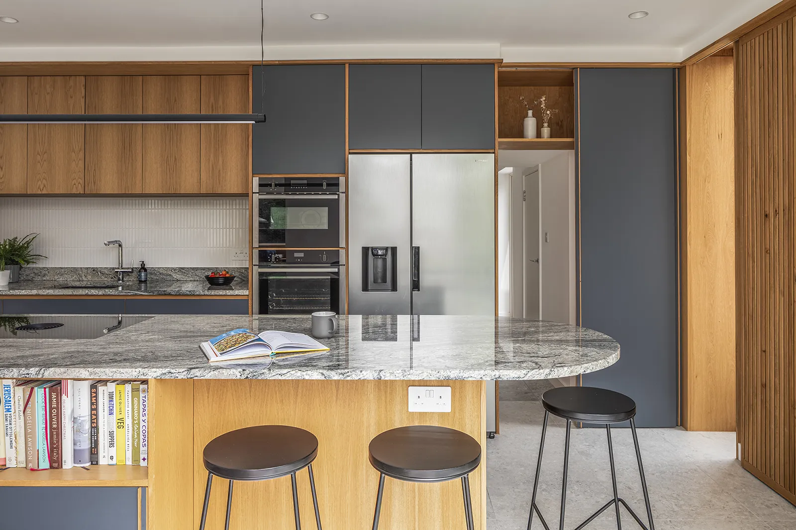Beatty House: Kitchen secret door