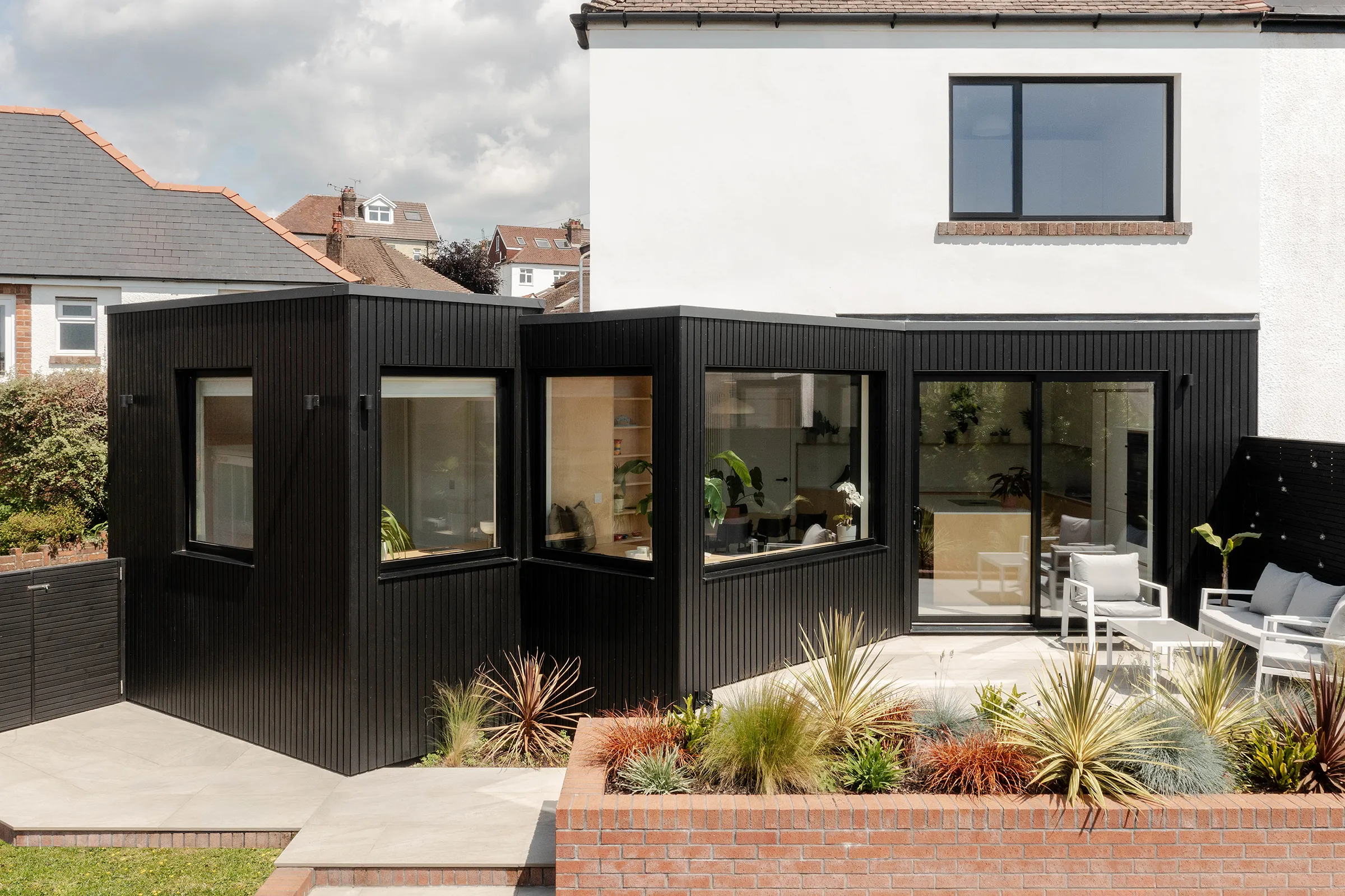 Fold House - a residential project in Cardiff by Studio Gennaio